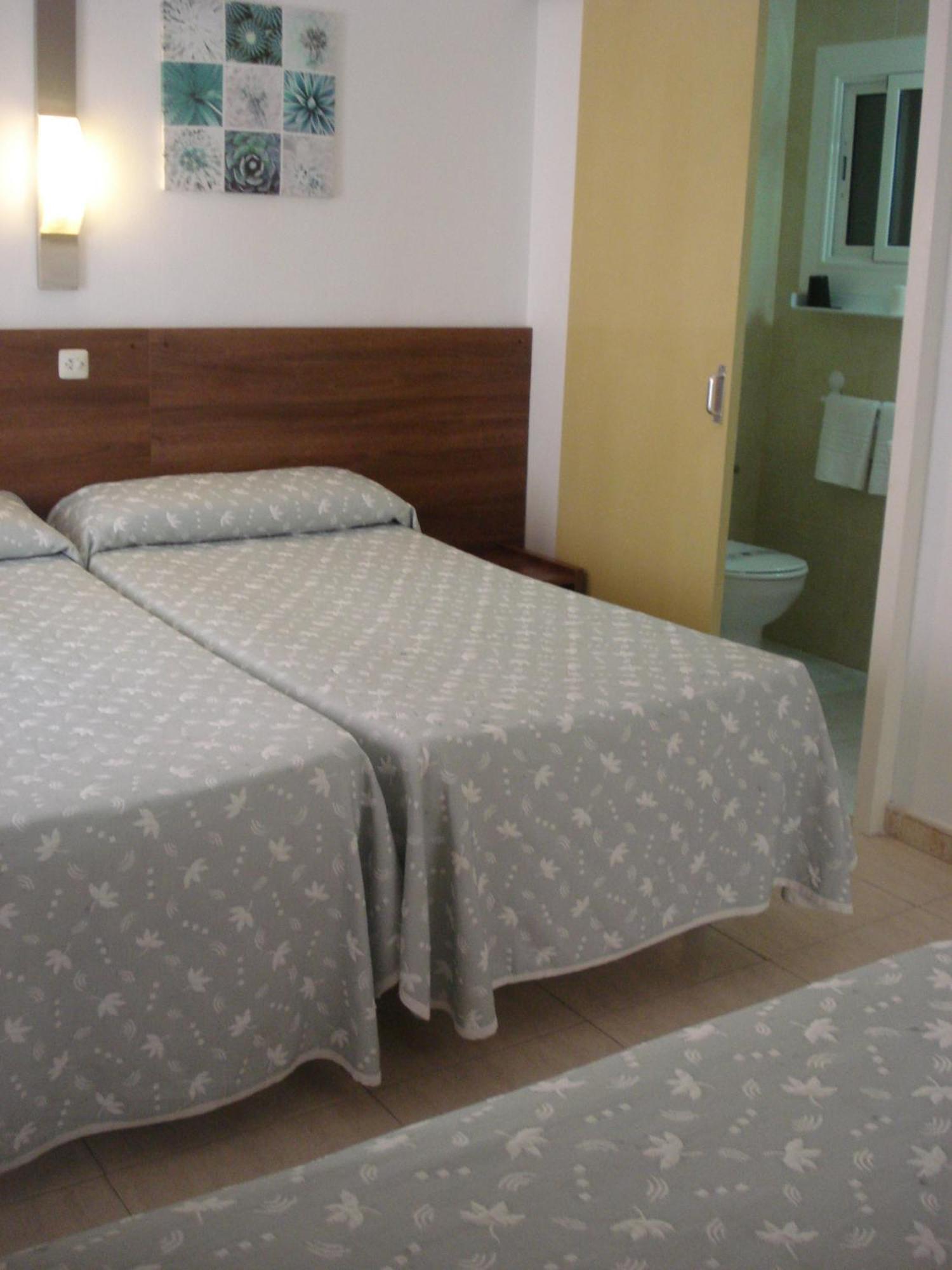 Hostal Margarita Pineda de Mar Camera foto
