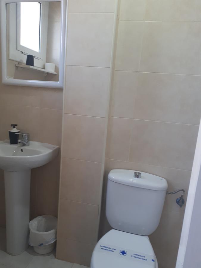 Hostal Margarita Pineda de Mar Esterno foto