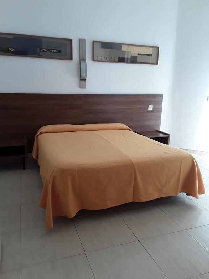 Hostal Margarita Pineda de Mar Esterno foto